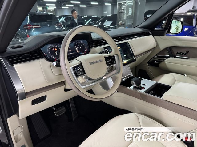 Land Rover Range Rover P530 Autobiography — пробег 1 700 км — фото 4 из 5