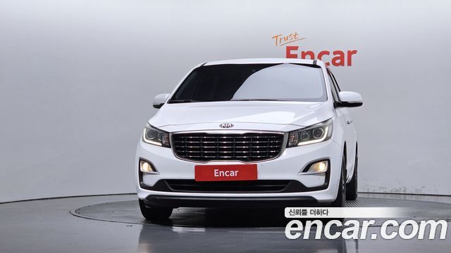 Kia Carnival из Кореи Encar