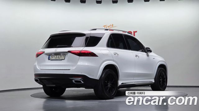 Mercedes-Benz GLE-Class GLE300d 4MATIC — пробег 102 612 км — фото 2 из 5