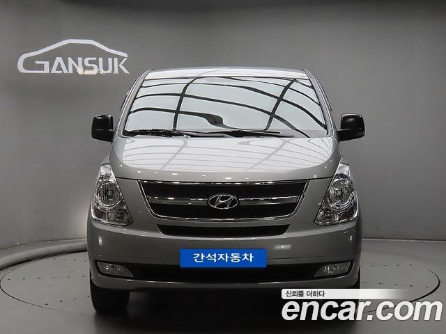 Hyundai Starex 4WD 12-Seater Wagon CVX Luxury — пробег 121 727 км — фото 1 из 5