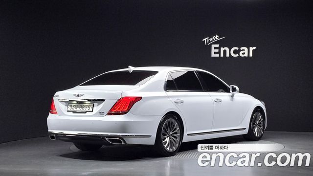 Genesis EQ900 3.3 T-GDI AWD Prestige — пробег 216 342 км — фото 2 из 5