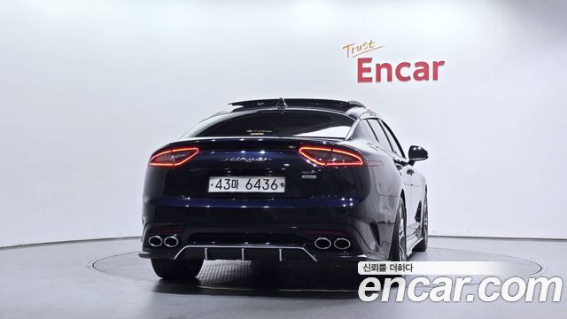 Kia Stinger 3.3 Turbo AWD GT — пробег 69 106 км — фото 4 из 5