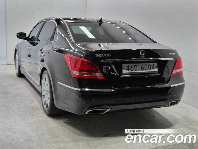 Hyundai Equus из Кореи Encar