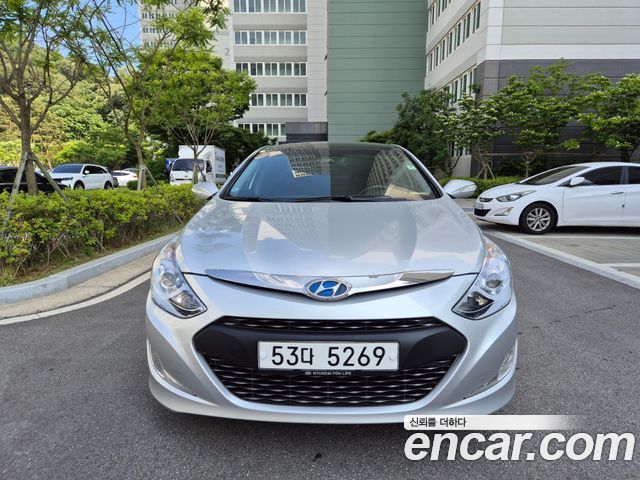 Hyundai Sonata 2.0 Royal — пробег 69 177 км — фото 3 из 5