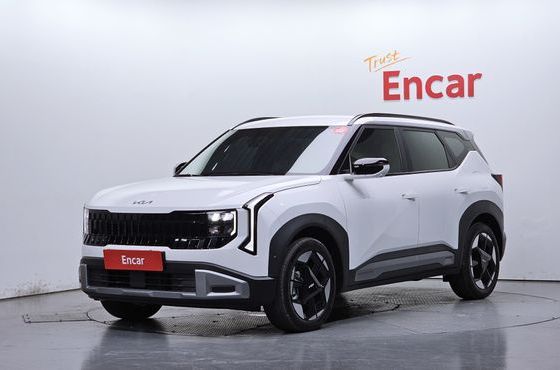 Kia Seltos HEV 1.6 2WD Signature — пробег 6 962 км — фото 1 из 5