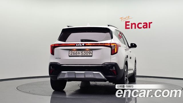 Kia Seltos из Кореи Encar