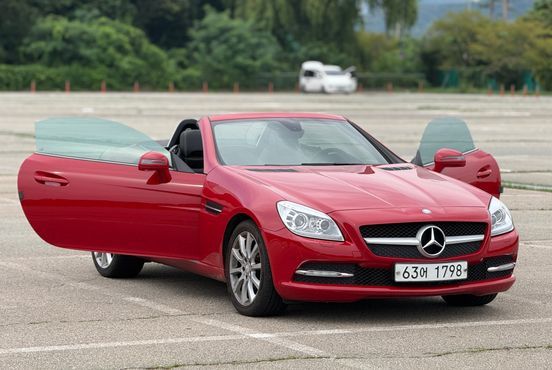 Mercedes-Benz SLK-Class 200 Blue Efficiency R172 — пробег 88 000 км — фото 3 из 5