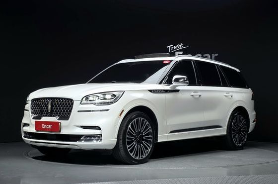 Lincoln Aviator 3.0 Black Label AWD — пробег 151 960 км — фото 1 из 5