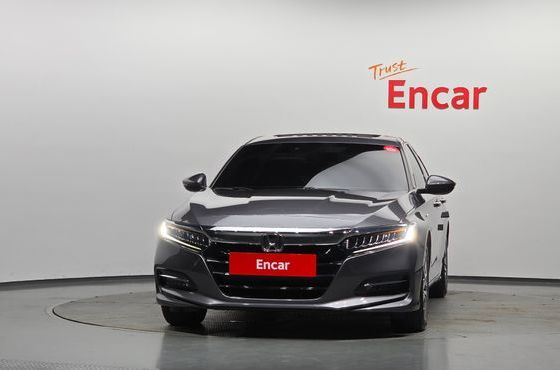 Honda Accord 2.0 Hybrid EX-L — пробег 192 716 км — фото 3 из 5