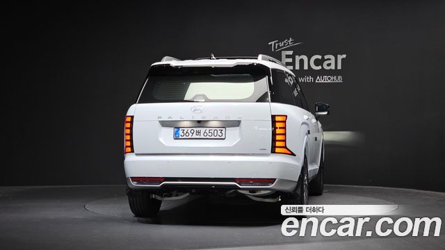 Hyundai Palisade HEV 2.5T 4WD 9-Seater Calligraphy — пробег 3 819 км — фото 4 из 5