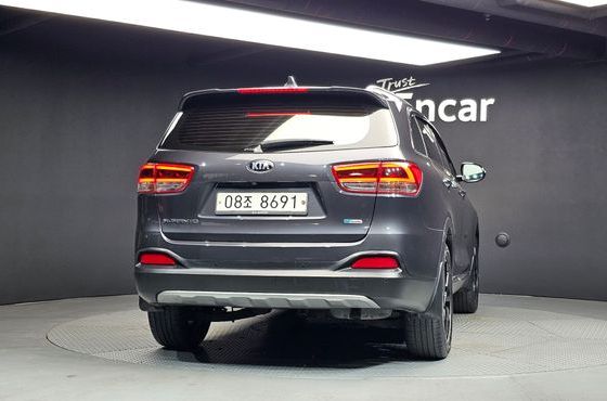 Kia Sorento Diesel 2.0 2WD Prestige — пробег 85 069 км — фото 4 из 5