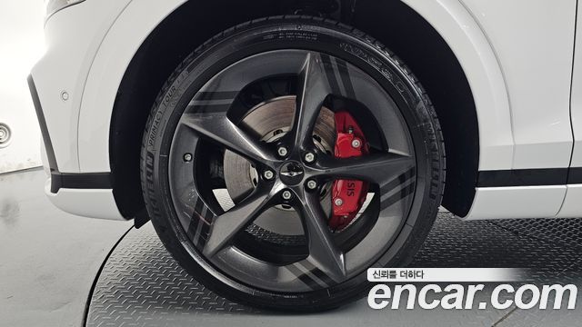 Genesis GV70 из Кореи Encar