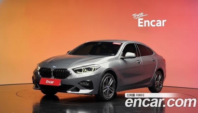 BMW 2-Series 220i Sport — пробег 36 710 км — фото 1 из 5