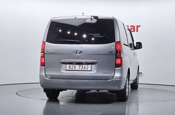 Hyundai Starex 5-Seater VAN CVX Luxury — пробег 95 631 км — фото 4 из 5