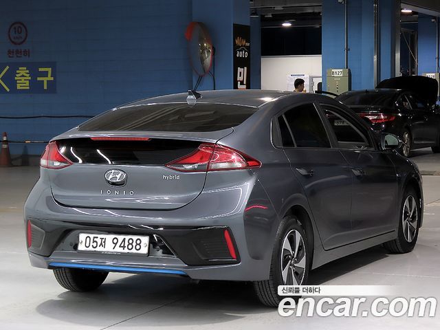 Hyundai Ioniq N — пробег 181 002 км — фото 4 из 5