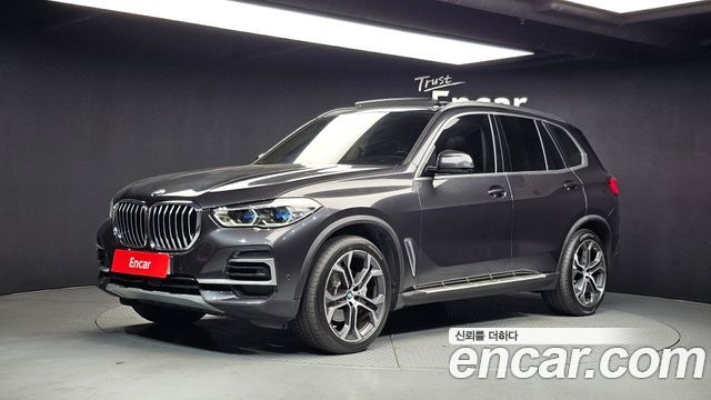 BMW X5 xDrive 30d xLine — пробег 67 783 км — фото 1 из 5