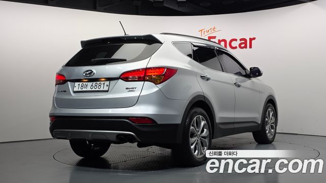 Hyundai Santafe Diesel(e-VGT) 2.0 4WD Exclusive — пробег 88 799 км — фото 2 из 5