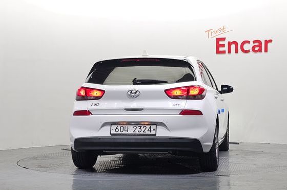 Hyundai i30 1.4 Turbo Style — пробег 118 771 км — фото 4 из 5