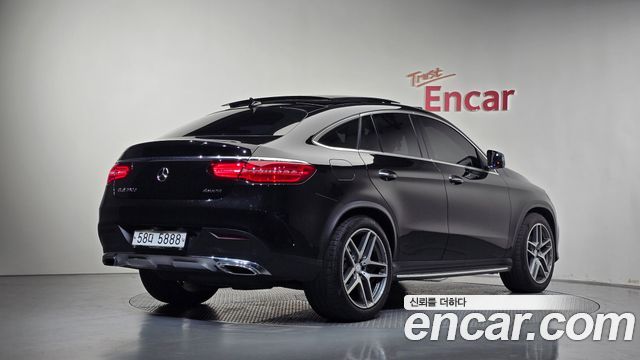 Mercedes-Benz GLE-Class GLE350 d 4MATIC Coupe — пробег 29 952 км — фото 2 из 5