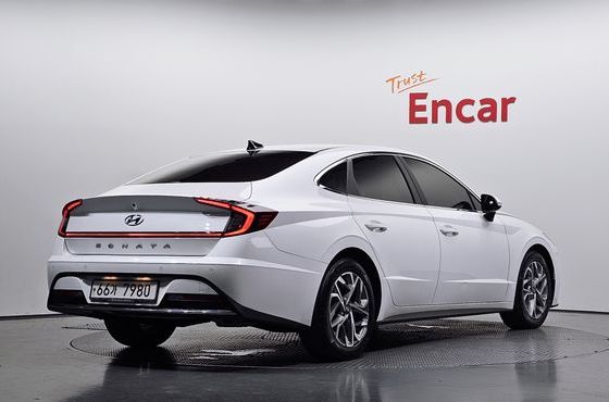 Hyundai Sonata 2.0 Premium Family — пробег 83 514 км — фото 2 из 5