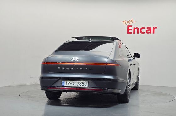Hyundai Grandeur Calligraphy — пробег 55 024 км — фото 4 из 5