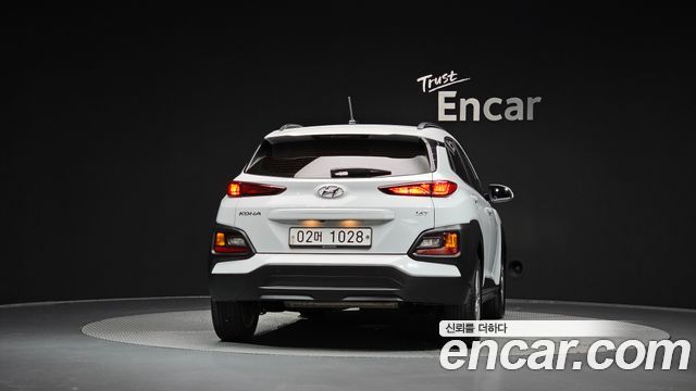 Hyundai Kona из Кореи Encar