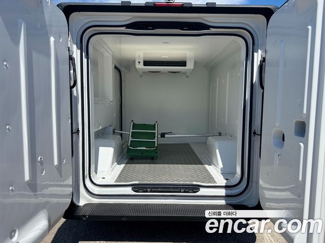 Hyundai ST1 Cargo Freezer Container Smart — пробег 41 675 км — фото 4 из 5