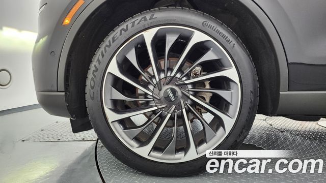 Lincoln Aviator 3.0 Reserve  AWD — пробег 78 937 км — фото 5 из 5