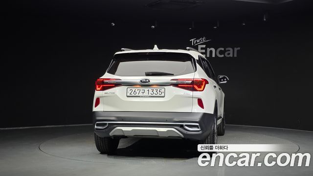 Kia Seltos из Кореи Encar