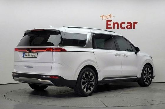 Kia Carnival Gasoline 9-Seater Signature — пробег 63 762 км — фото 2 из 5