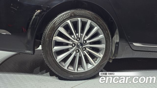 Kia K7 из Кореи Encar