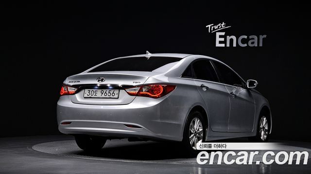 Hyundai Sonata LPi Top — пробег 121 783 км — фото 2 из 5