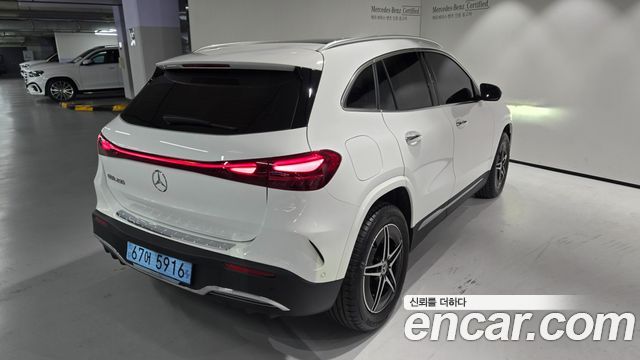 Mercedes-Benz EQA EQA250 AMG Line — пробег 1 049 км — фото 4 из 5