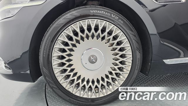 Genesis G90 из Кореи Encar