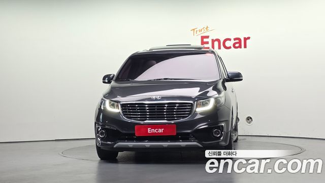 Kia Carnival из Кореи Encar
