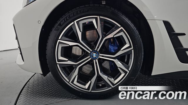 BMW i4 из Кореи Encar
