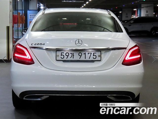 Mercedes-Benz C-Class из Кореи Encar