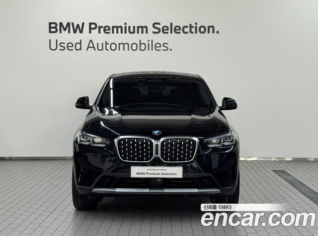 BMW X4 xDrive20i xLine — пробег 38 871 км — фото 3 из 5