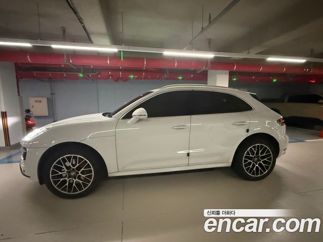 Porsche Macan 3.6 Turbo 95B — пробег 124 000 км — фото 3 из 5
