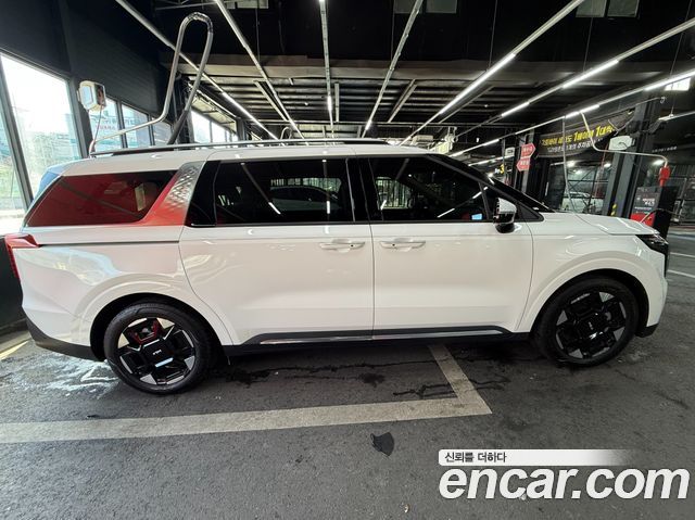 Kia Carnival Gasoline 9-Seater Noblesse — пробег 40 000 км — фото 5 из 5