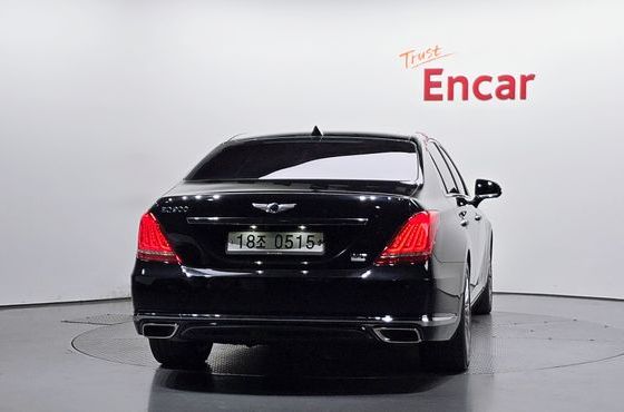 Genesis EQ900 3.3 T-GDI AWD Prestige — пробег 182 905 км — фото 4 из 5