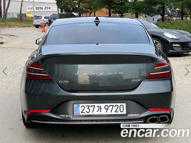 Genesis G70 Diesel 2.2 4WD — пробег 189 436 км — фото 4 из 5