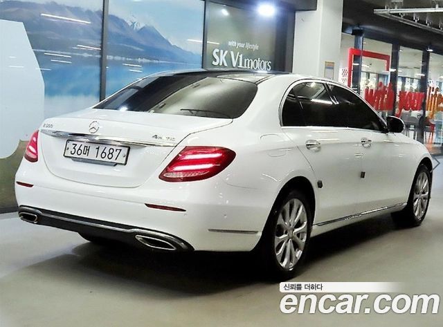 Mercedes-Benz E-Class из Кореи Encar