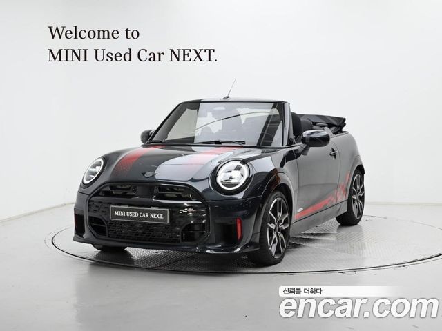 Mini Cooper Convertible JCW — пробег 4 859 км — фото 1 из 5