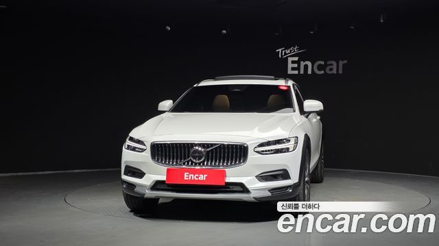 Volvo V90 B5 Ultimate AWD — пробег 41 591 км — фото 3 из 5