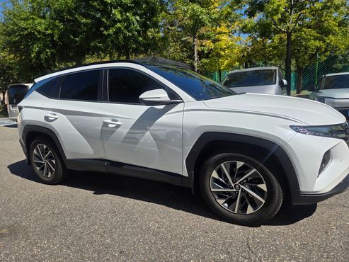Hyundai Tucson Premium 2WD — пробег 37 050 км — фото 2 из 5