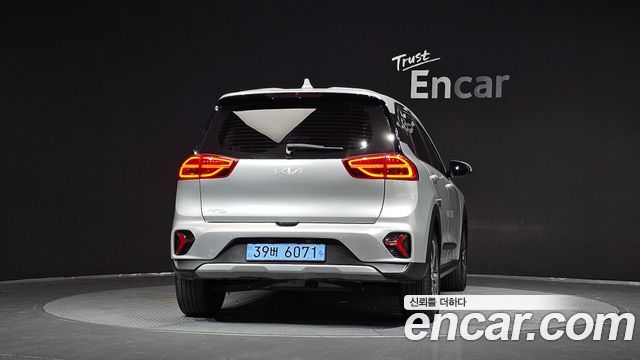 Kia Niro Air — пробег 42 818 км — фото 4 из 5