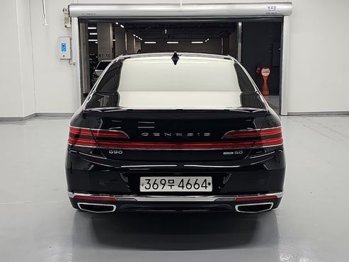 Genesis G90 5.0 AWD Prestige — пробег 140 000 км — фото 3 из 5