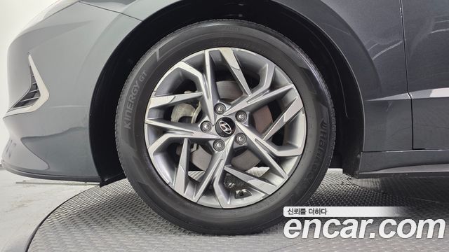 Hyundai Sonata 2.0 Premium — пробег 126 919 км — фото 5 из 5