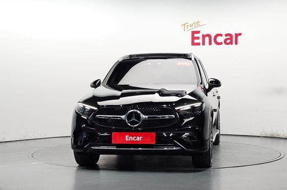 Mercedes-Benz GLC-Class GLC300 4MATIC AMG Line — пробег 8 858 км — фото 3 из 5